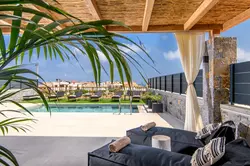 luxury 3 bedroom villa thalia crete swimming pool