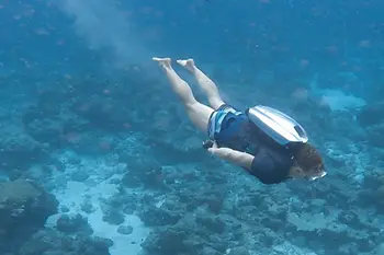 Underwater jetpack by CudaJet