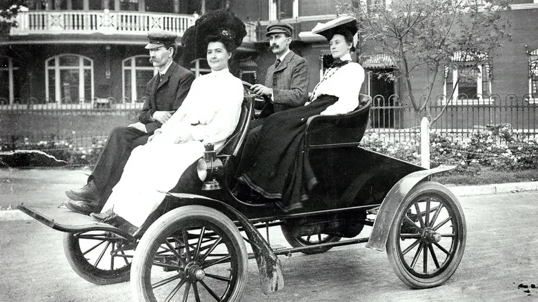 1901 auto built by A.B. Cull at the Briner Electric Company's shop.