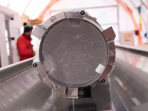 The end section of a cylinder of ice