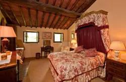 villa montefiori tuscany double bedroom 2
