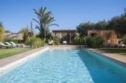 luxury 5 bedroom marrakech pool villa