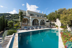 Yialiskari-House-Corfu-facade