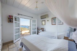 Yialiskari-House-Corfu-twin-bedroom-1