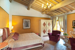 villa matteucci tuscany double bedroom 4
