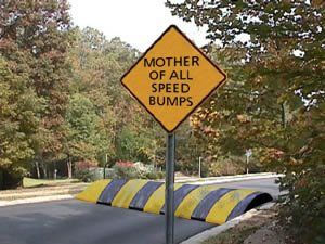 Speed Bump sign