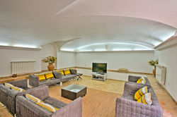 casa filipa algarve media room