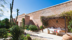 essaouira-le-fort-de-mogador-outdoor-dining