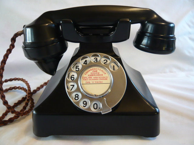 Telephone from the 1930s