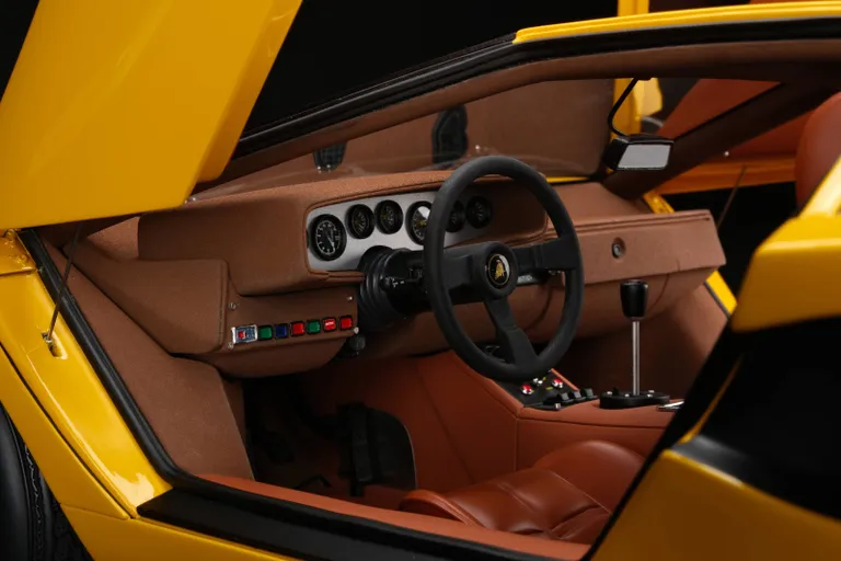 Model interior Lamborghini Countach LP400