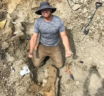 Man Finds Million Dollar Dinosaur on His Birthday