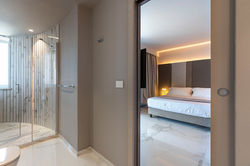 villa-acquamarina-sicily-double-bedroom-7