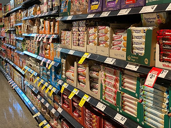 Supermarket food aisle