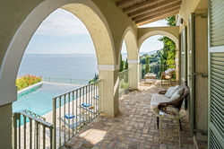 Yialiskari-House-Corfu-upper-terrace