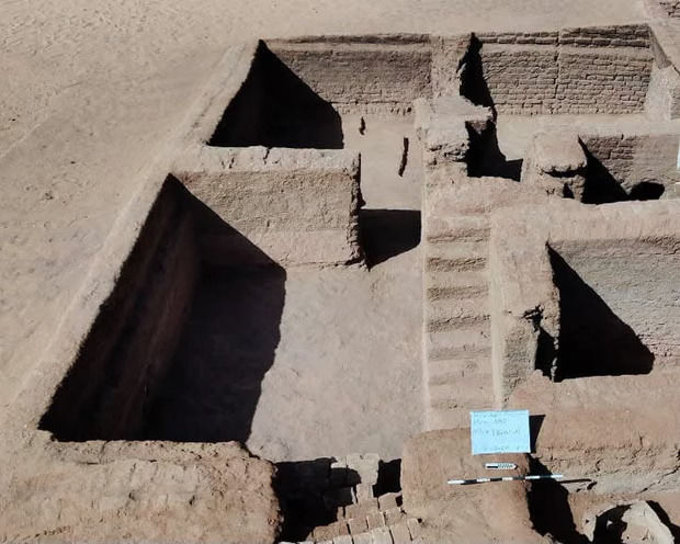 Excavations of a lost Egyptian city in the Dakhla oasis