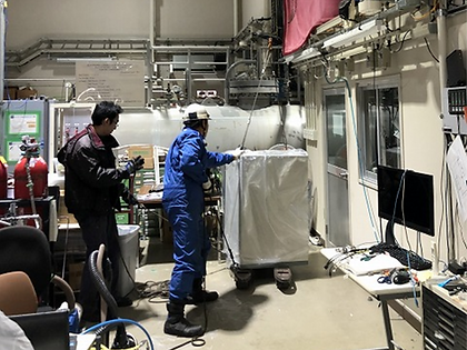 コンプレッサー狭所入れ替え・据付工事