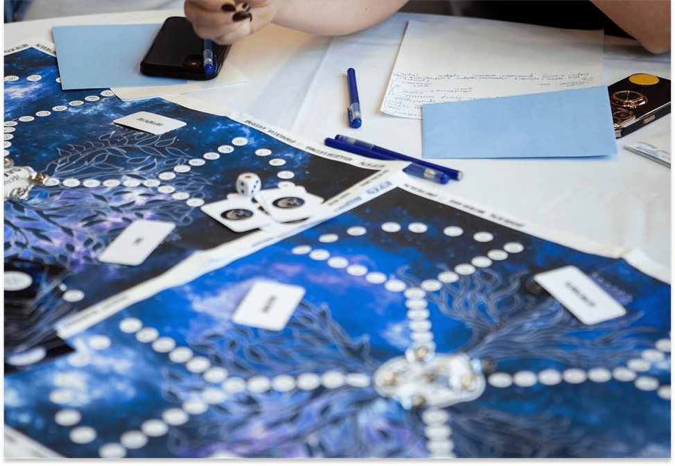 Flux_Dev_Surreal_illustration_of_a_human_head_in_profile_insid_2 2-(Compressify.io).png