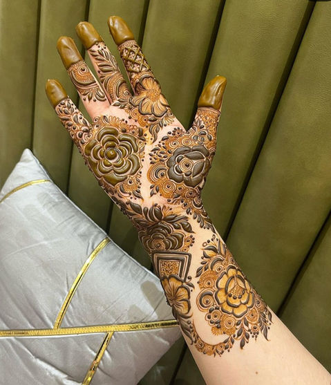 Arabic Mehndi Design