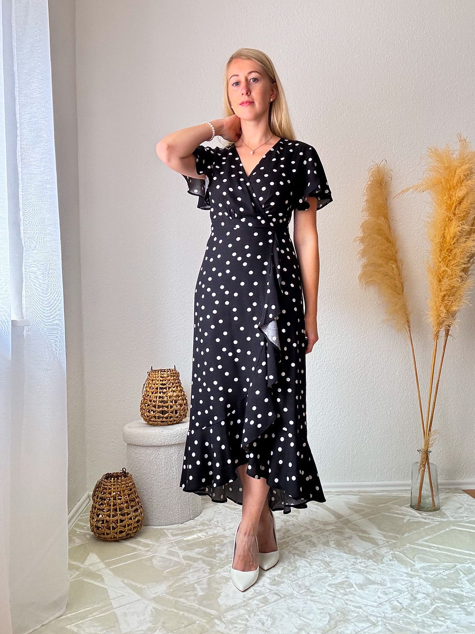 Wickelkleid schwarz gepunktet