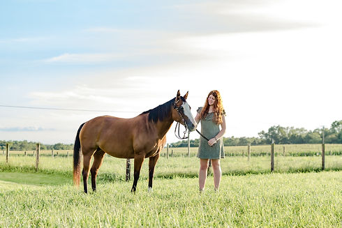 Taylor Senior-31.jpg
