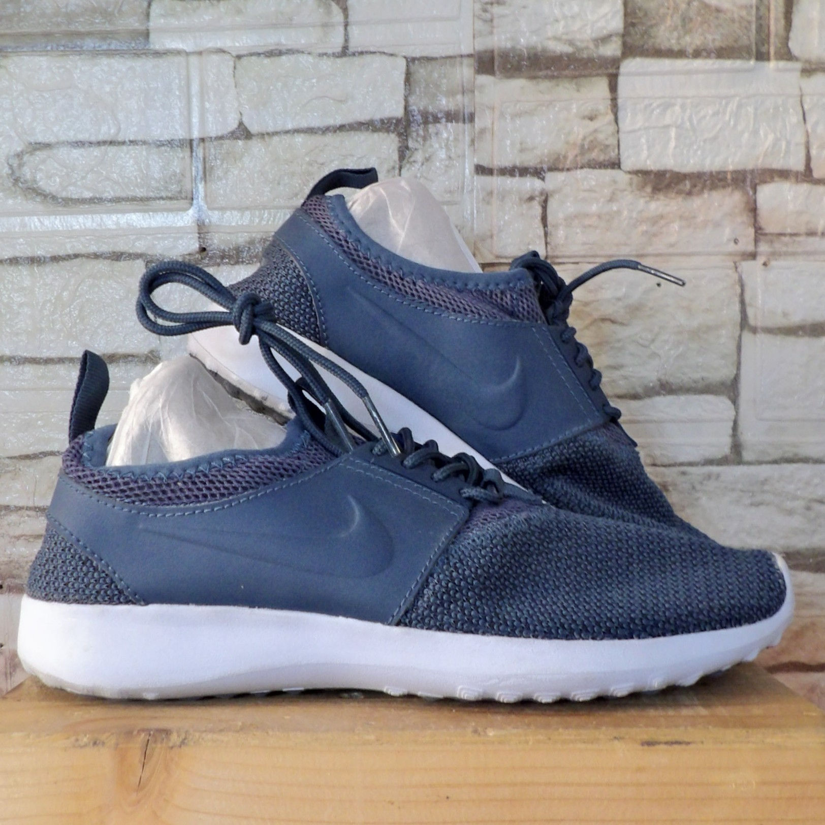 Baskets Nike (803)
