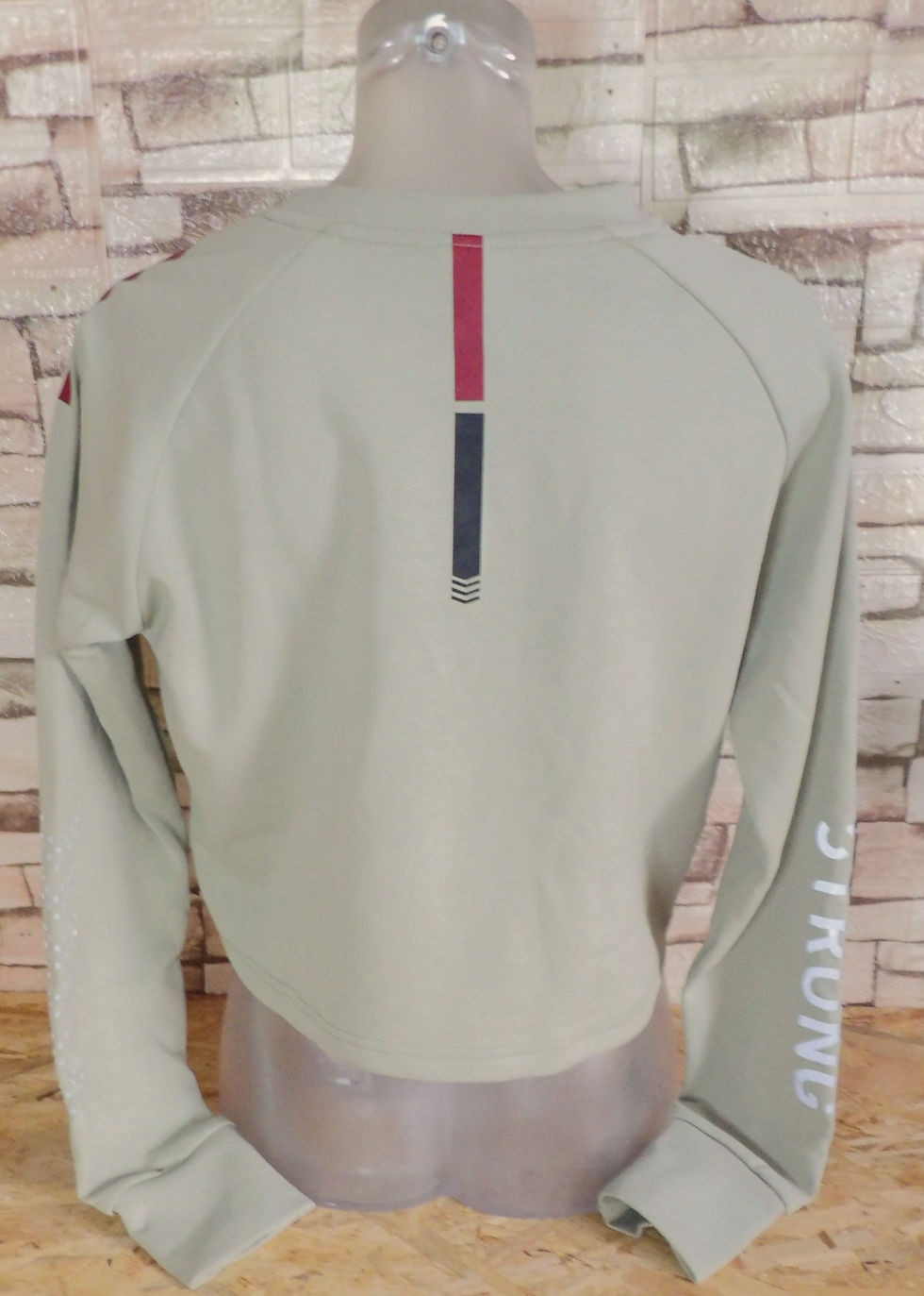 Miniature : Crop Pullover Strong ID (506)