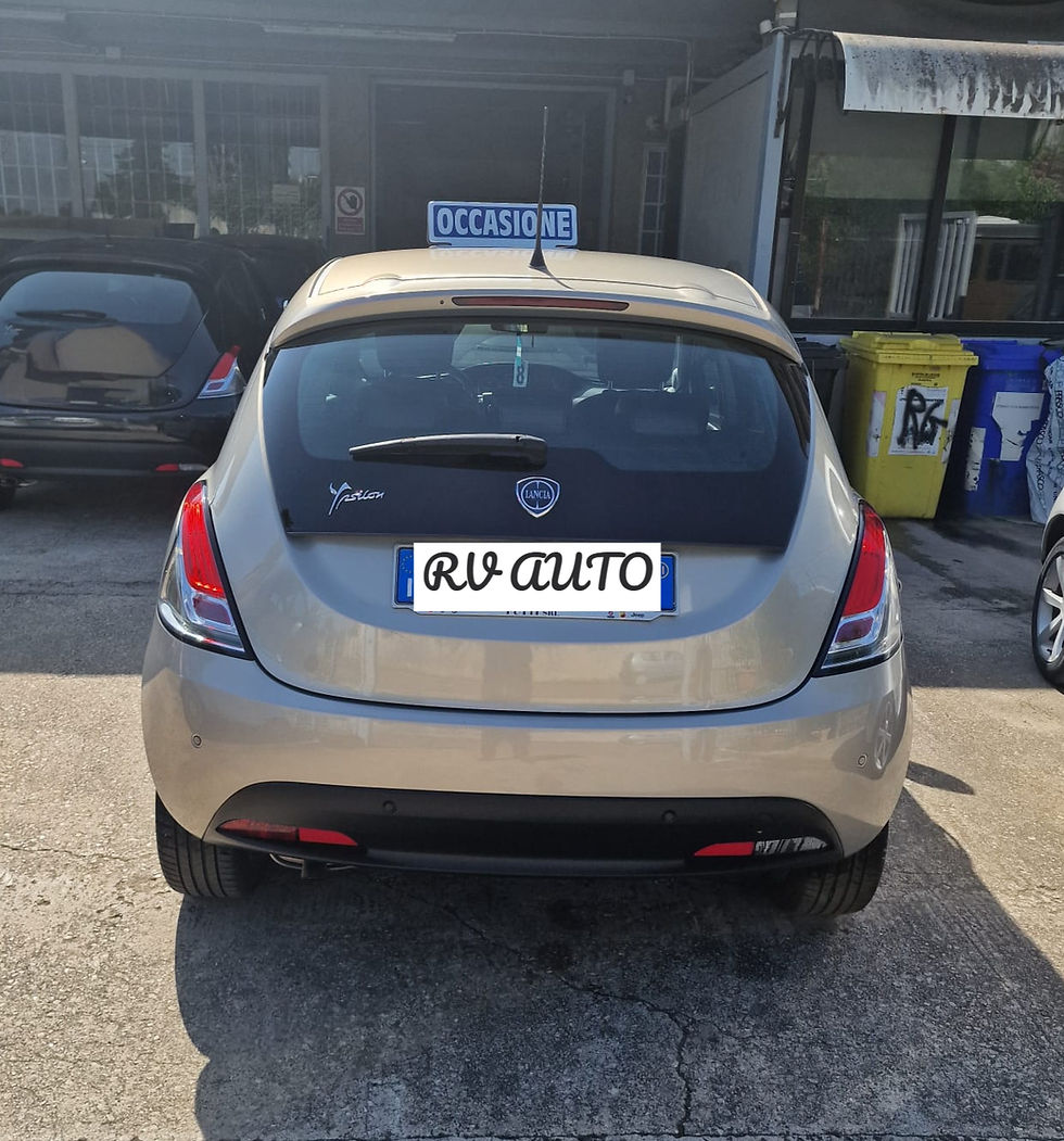 LANCIA YPSILON