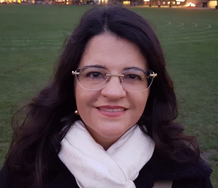 Andrea Cristina.gif