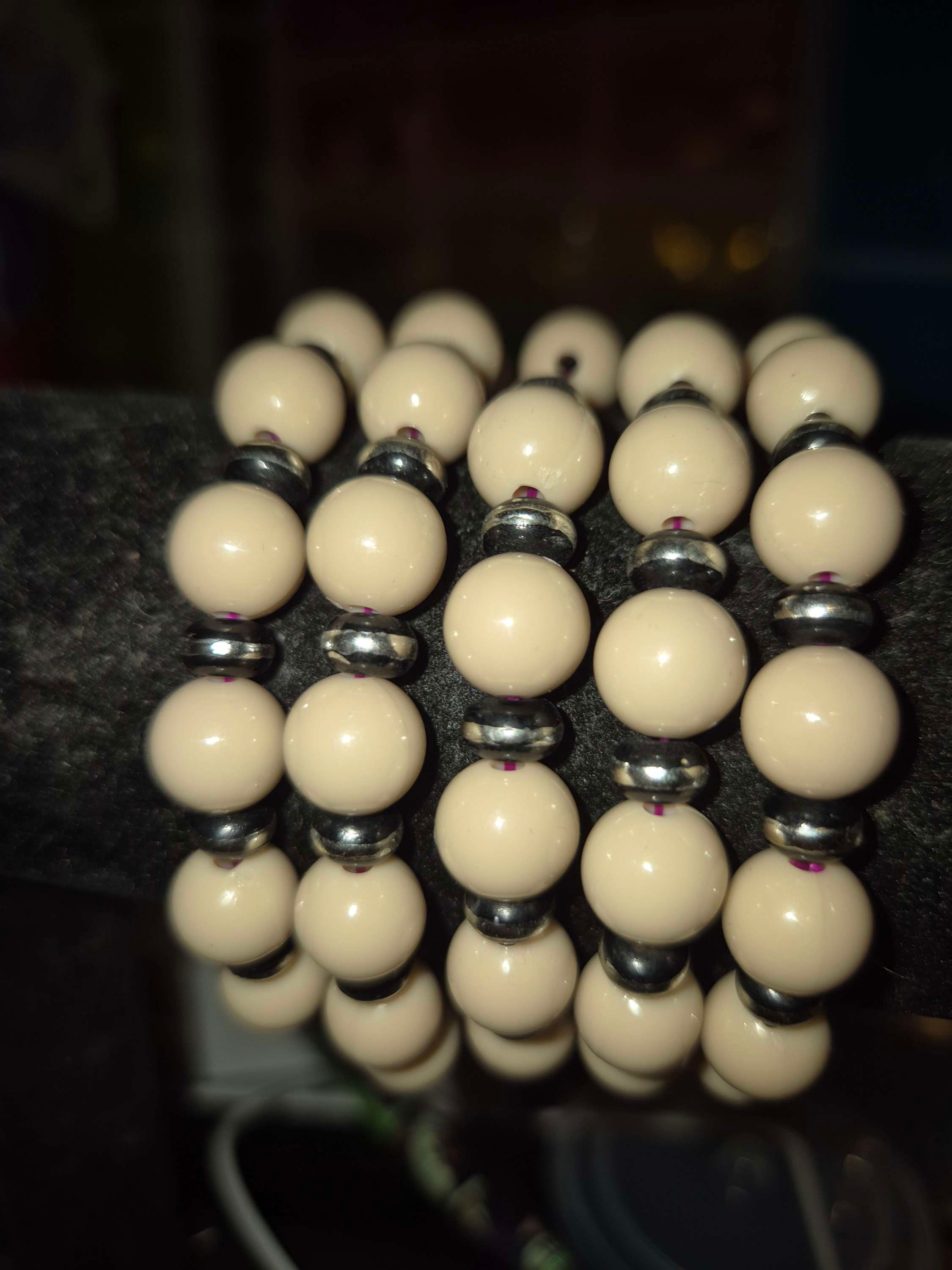 brown beacelet