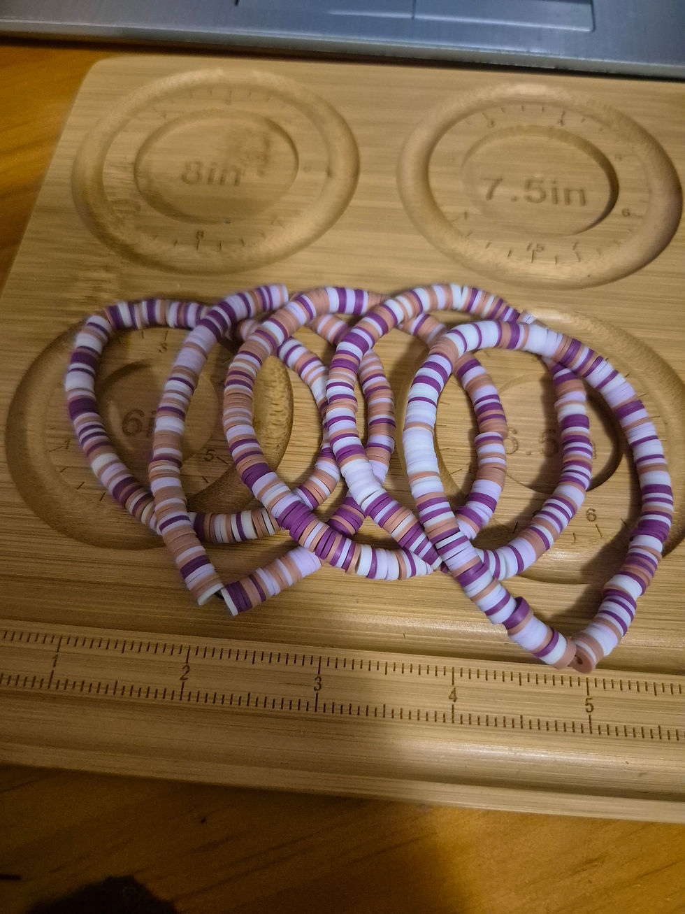 Thumbnail: Brown light purple white breaclet 