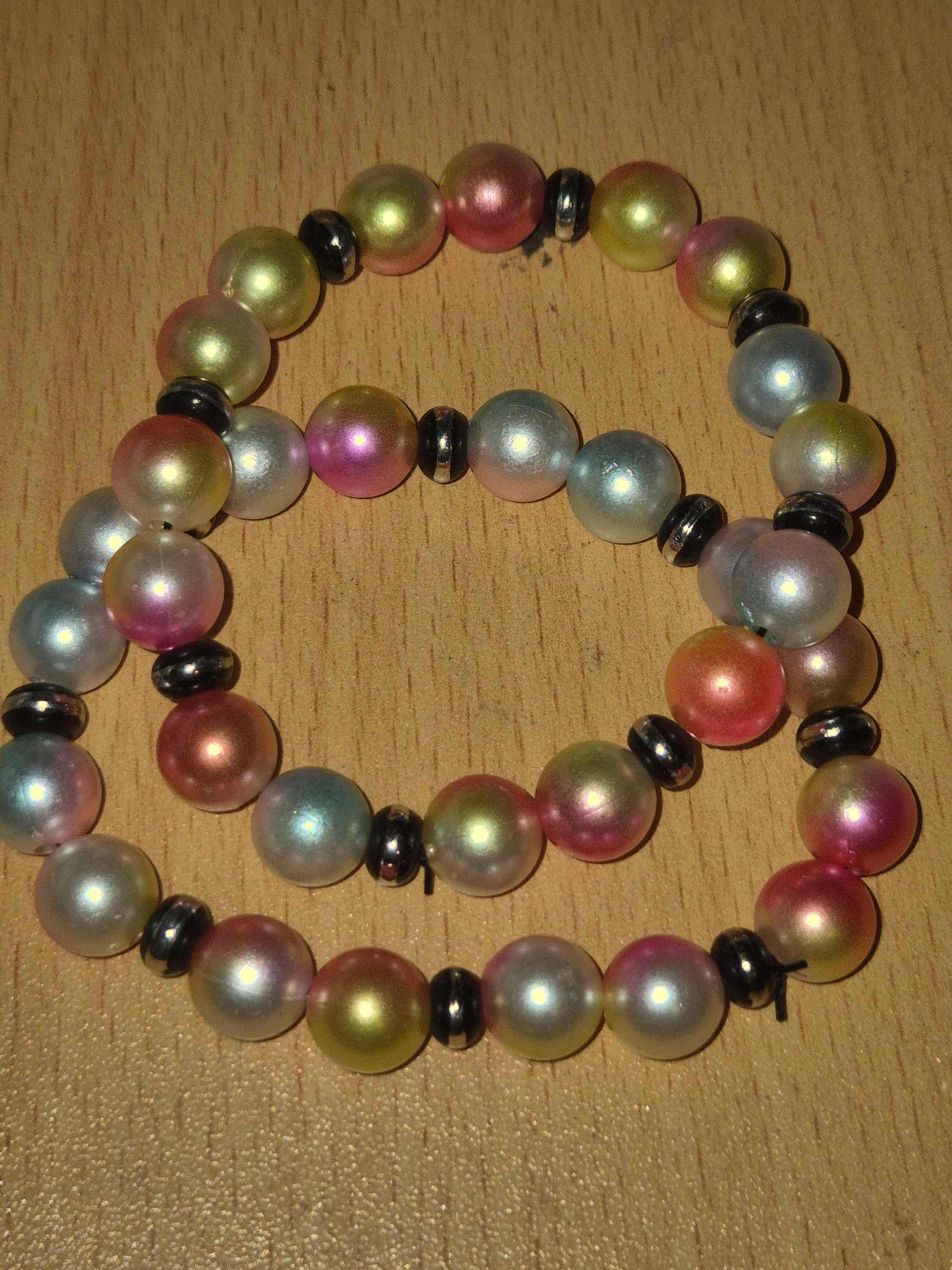 Mixed colours pearl ✨️ 