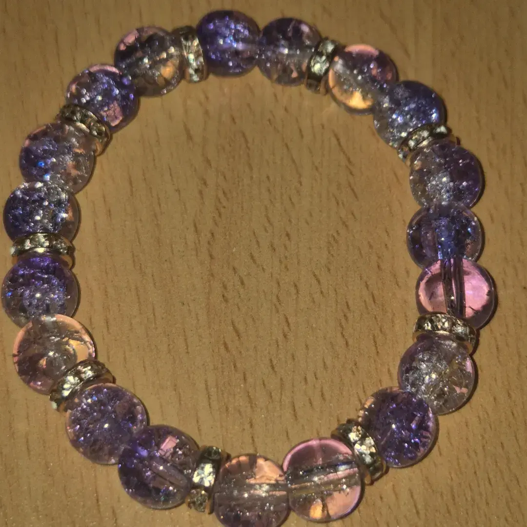 Crackle bracelet purple