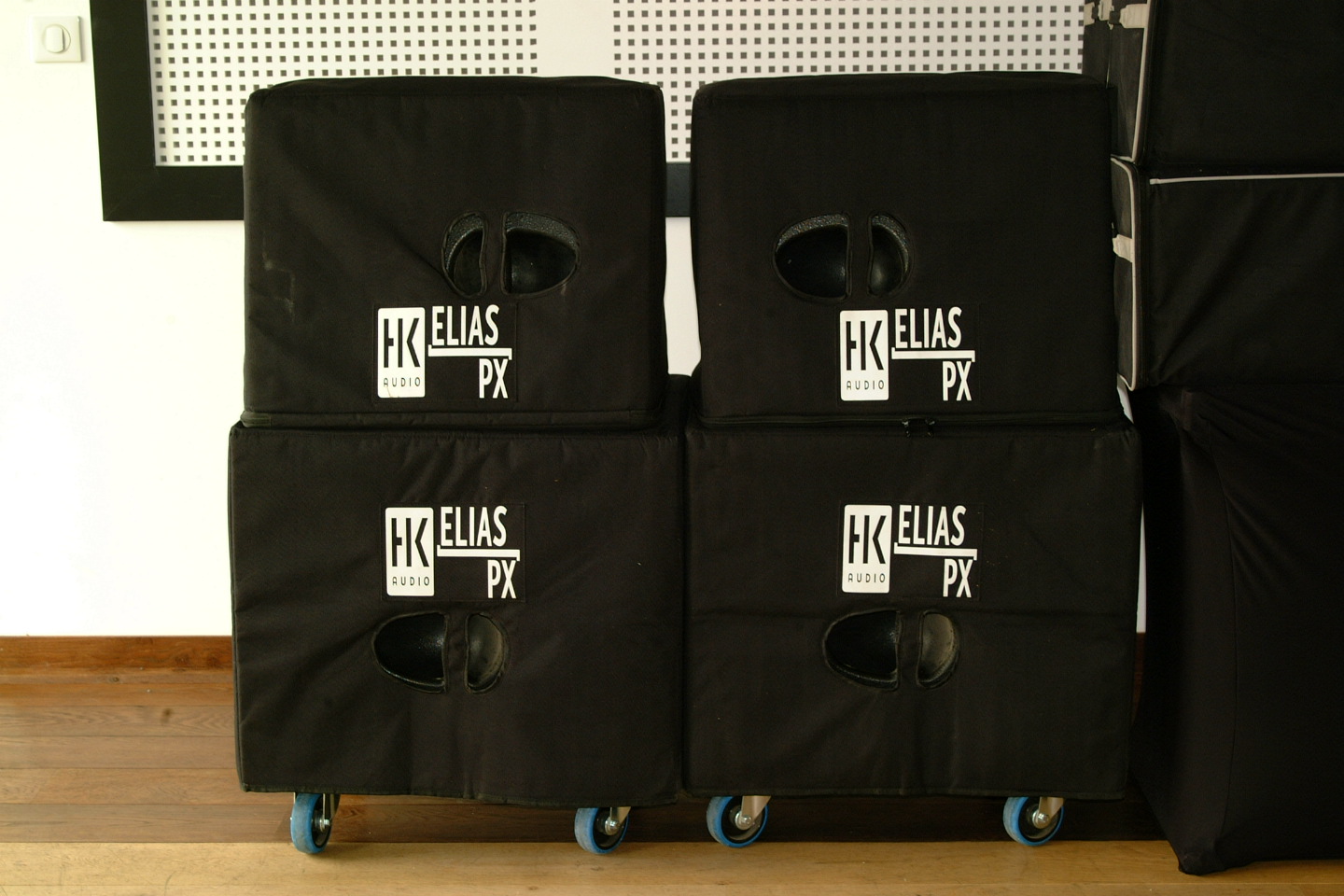 HK Audio Elias PX 1600 watts rms