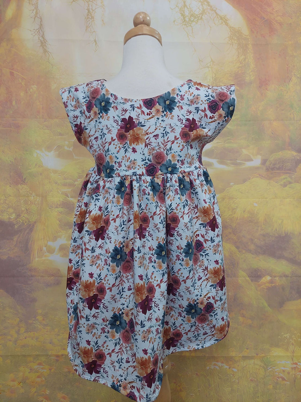 Thumbnail: Mollie Dress Autumn Floral on White Size 6