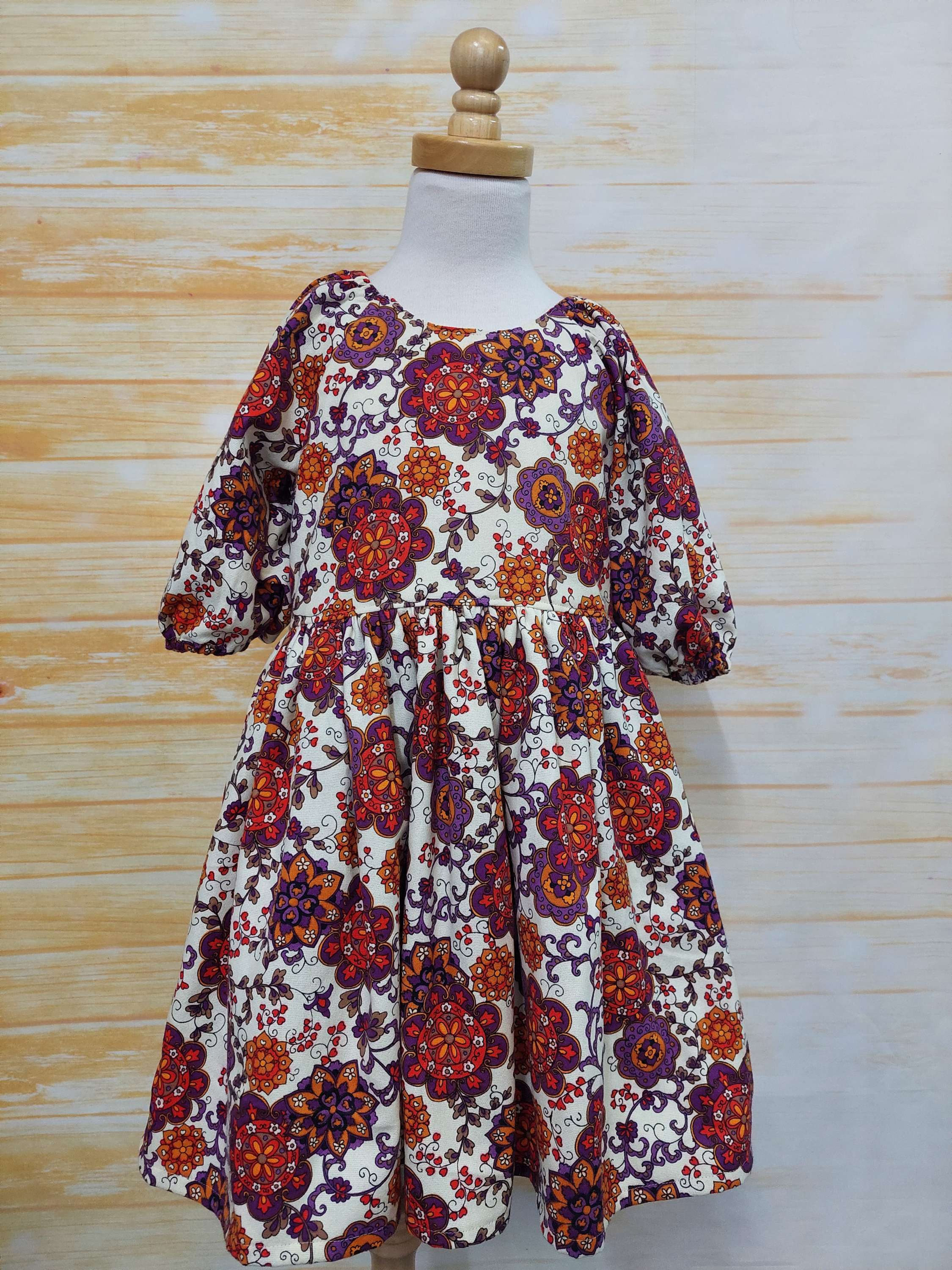 Neve Dress Orange and Purple Circle Flowers Size 7