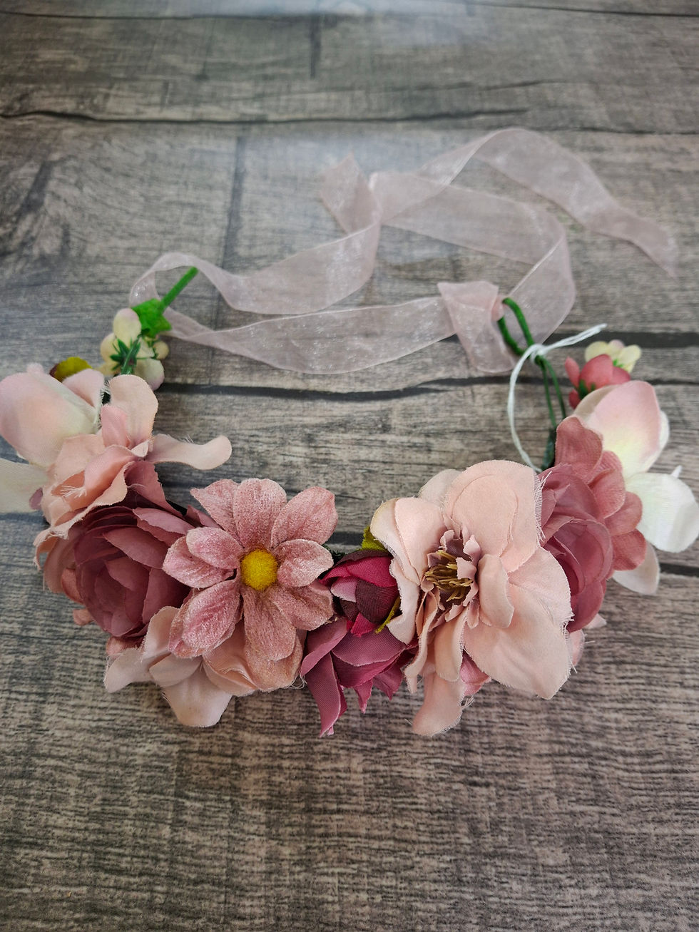 Thumbnail: Enchanting Headpieces and Accessories 