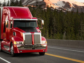 Tất tần tật về nghề lái xe tải ở Canada: Thu nhập, yêu cầu và cơ hội định cư