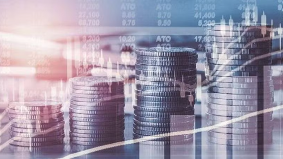 India’s outward FDI surged 27.5% year-on-year to $7.06 billion in March, with FY26 overseas investments reaching $48.6 billion. Equity flows showed mixed trends, while loans declined. Guarantees rose sharply to $4.91 billion, driving overall growth. Major firms like Tata Motors and Reliance led commitments, reflecting India’s sustained global expansion and strengthening corporate presence abroad.