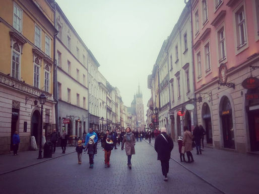 Ulica Floriańska - prosto do serca Krakowa...