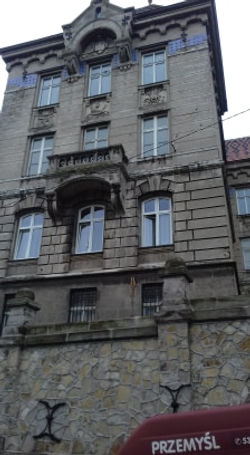 40231295_2064091307238081_79149110962369