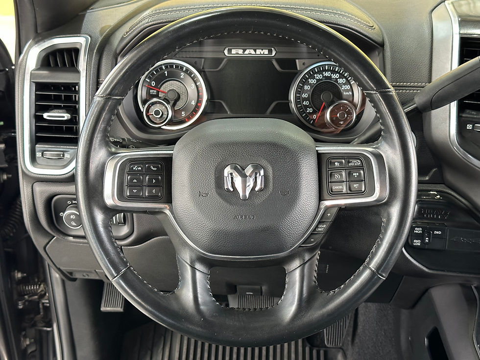 Miniatura: RAM 3500 LARAMIE NIGHT EDITION 2022