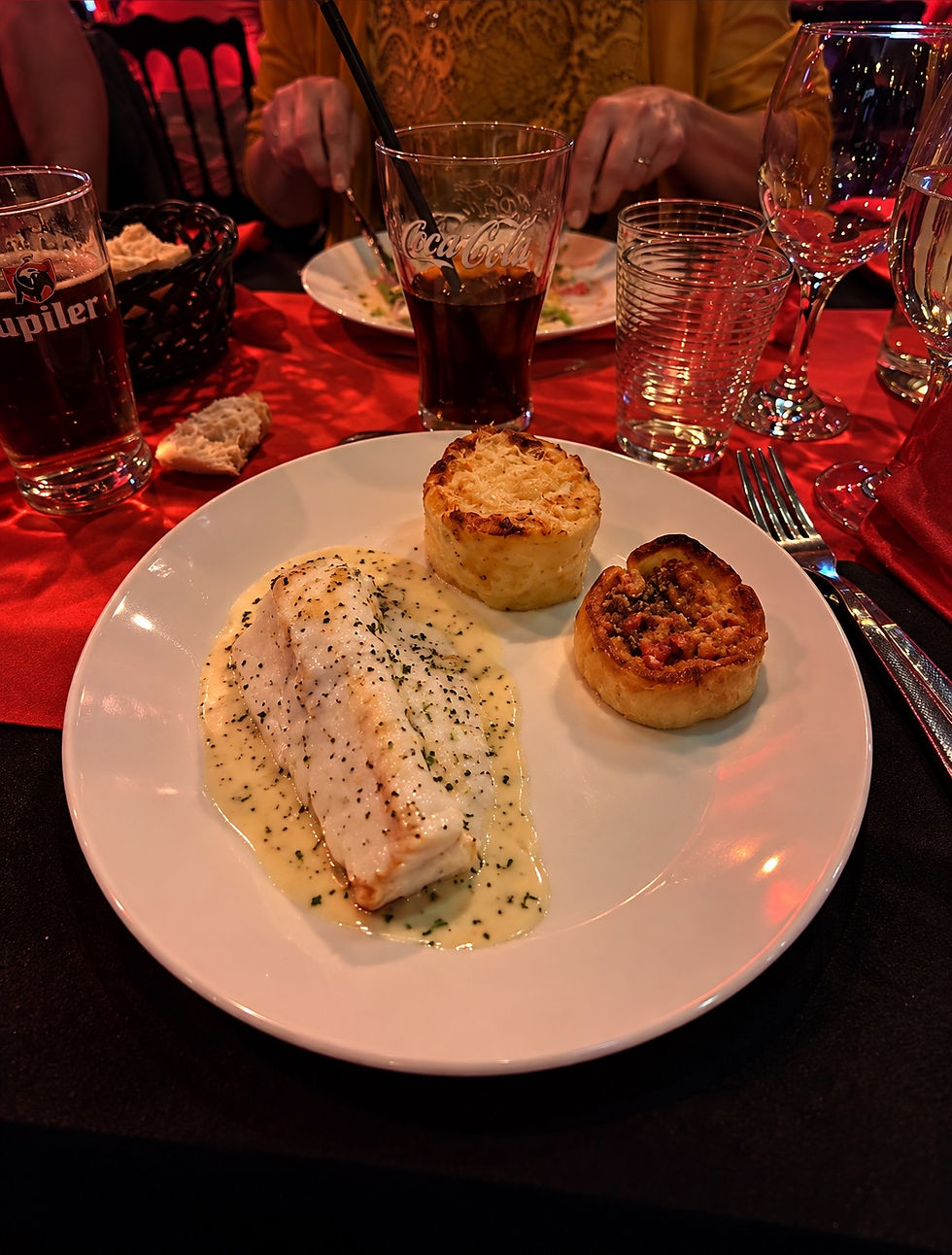 Restaurant spectacle Toulouse : une idée de soirée originale au Dory Arena