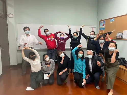聖家社會青年生活團 (2)