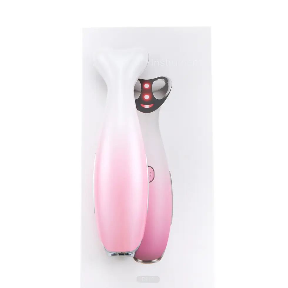 Аппарат для массажа с LED-светом и микровибрацией.
