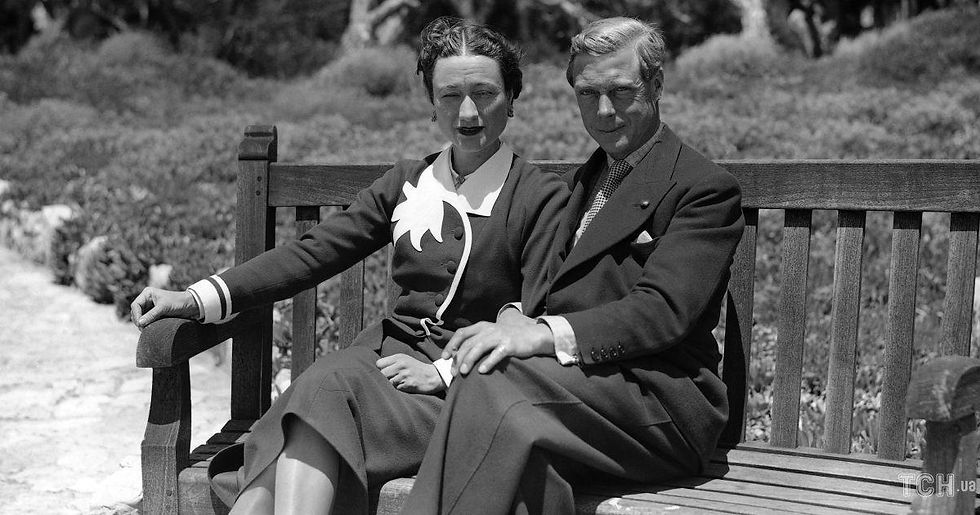 Edward & Mrs Simpson