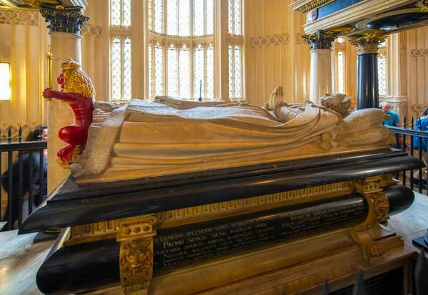 Tomb of Mary, Queen of Scots - Westminster Abbey
