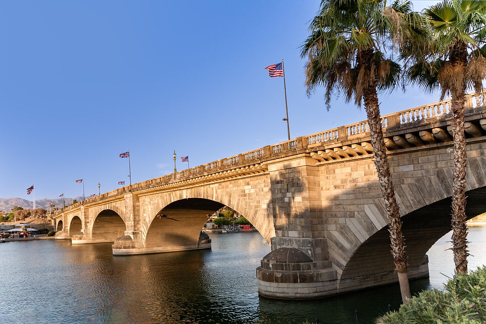 London Bridge , Lake Havasu, Arizona