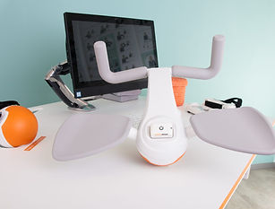 Measurement of various gripping patterns of the human hand and the resulting forces Built-in strength sensors measure extension and flexion force of the hand Training of pronation and supination training as well as wrist extension and flexion training Measurement of exerted force for pinch, lateral-, threepoint- and interdigital grips Motionsensors with built-in Inertial Measurement Units (IMU) measure every kind of body movement (head, arm, trunk, leg) Ergonomic design for adults and children Individual positioning of Motionsensors Connectes wirelessly via Bluetooth Interactive movement training with audiovisual feedback