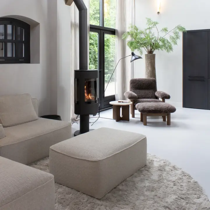 Obytné prostory -dekorativní stěrka a mikrocement (microcement)