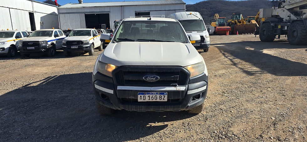 Camioeta Ford RANGER XLS Frente.jpg